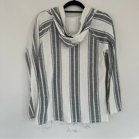 Ocean Drive Baja Beach Hoodie Striped Sweater V-Neck Long Sleeve Size Small - Picture 2 of 5